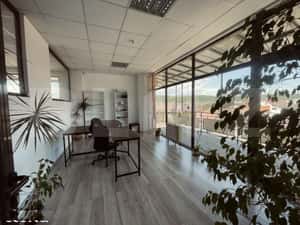 Spatiu birouri, 282 mp, parcari, terasa — miniatura 2