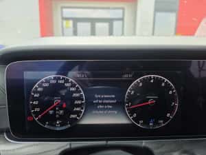 Primul venit primul servit Oferta Mercedes E400 cabrio doar astazi — miniatura 8