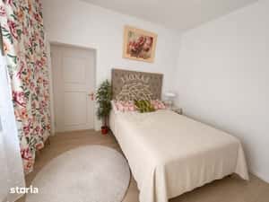 Apartament Modern 3 camere-renovat-curte, pod-Ultracentral — miniatura 4