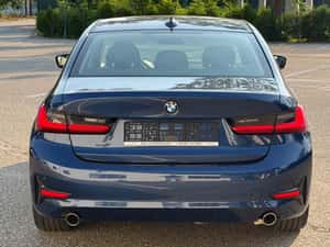 BMW Seria 3 316d AT MHEV 2021 — miniatura 4