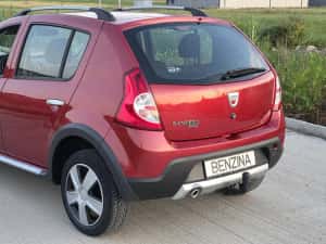 Dacia Sandero Stepway 1.6 benzină Laureate an 2010 model export — miniatura 3