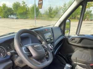 2022 Iveco Daily - AUTOMATĂ – LIFT – CATEGORIA B — miniatura 4