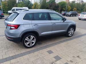 Skoda Karoq SUV, 2019, 86.000 km, 21.000 EUR — miniatura 4
