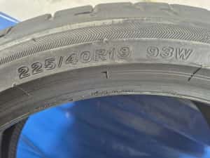225/40/19 93W 2 Continental 2 Falchen — miniatura 6