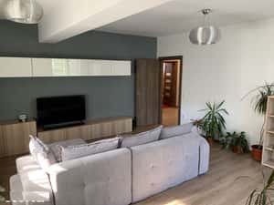 Inchiriez ap 2 cam, bloc 2015, Titeica 15, etaj 2/3, garaj — miniatura 3