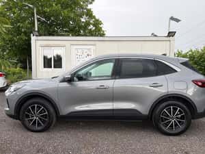 Ford Kuga – SUV Hybrid 2024, modern, spațios și eficient — miniatura 2