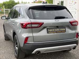 Ford Kuga – SUV Hybrid 2024, modern, spațios și eficient — miniatura 3