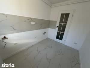 Titan, parcul Titanii, pe Zavideni, 10 minute metrou, renovat complet — miniatura 6