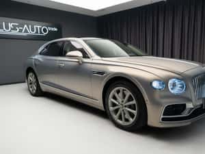 Bentley Flying Spur 2023 - 38.000 km - Hibrid