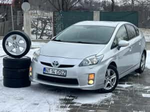 Toyota Prius 3 - Executive - Hybrid - Faruri LED - Camera-HUD-Keyless — miniatura 9