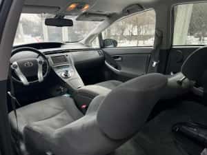 Toyota Prius 3 - Executive - Hybrid - Faruri LED - Camera-HUD-Keyless — miniatura 10