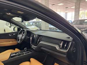 Volvo XC-60 2.0 D AWD Geartronic Inscription — miniatura 6