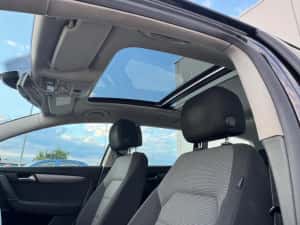 Volkswagen Passat B7 — miniatura 4