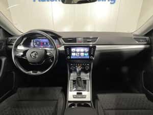 Skoda Superb 2022 - 18.990 EUR, 76.406 km, automată — miniatura 7
