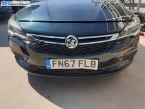 Bara Spoiler Fata cu Grile si Locas Senzori Parcare Opel Astra K NFL Non Facelift 2015 - 2019 Culoare Carragreen Z30V [Q3927] — miniatura 2
