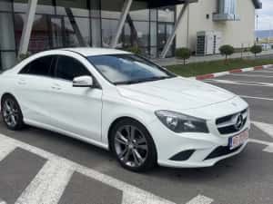 Mercedes-Benz CLA 180 | 2013 | Benzină | Manuală | Aspect impecabil — miniatura 1