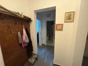ÎNCHIRIEZ GARSONIERĂ CONFORT I ÎN ZONA PIEȚEI RÂMNICU SĂRAT — miniatura 4