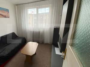 Apartament cu doua camere, 33 mp utili, zona Cetate — miniatura 2