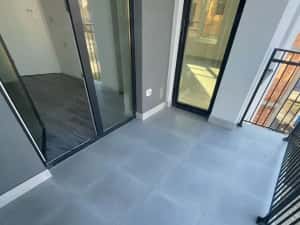 Apartament 3 camere. Decomandat. Bucatarie inchisa. GRADINA PROPRIE.Asfalt. Transport in comun. — miniatura 10