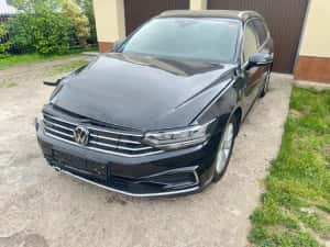 Volkswagen Passat GTE facelift 2021 - Plug-in Hibrid - Avariat — miniatura 3