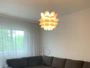 Judetean- 3 cam- et 1- centrala proprie- bloc izolat!
