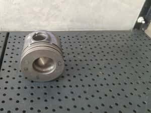 Piston 1.8 tdci ford focus 1 1s4q6102ca — miniatura 8