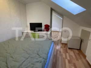 Mansarda luminoasa in Terezian ideala pentru locuit sau investitie — miniatura 4