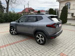 Dacia Duster 3 mild hibrid motor 1.2 benzina — miniatura 4