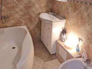 Apartament 59 mp, finisat, mobilat, utilat complet, BLOC VILA — miniatura 2