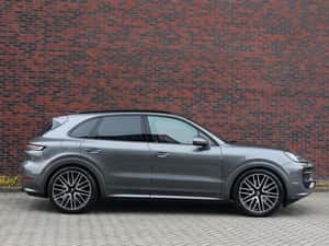 Porsche Cayenne Hibrid SUV 2024 - Complet Echipat — miniatura 2