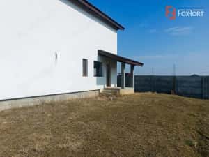 Apartament 3 camere decomandat 72 mp cu gradina de 100 mp in Giroc- V2808 — miniatura 3
