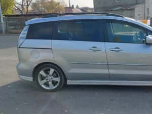 Mazda 5 cu 7 locuri — miniatura 3