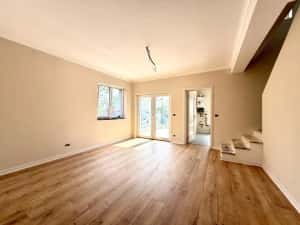Duplex elegant, 4 camere, 93 mp utili, 235 mp teren - Sanandrei