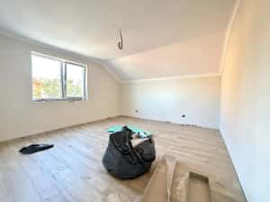 Duplex elegant, 4 camere, 93 mp utili, 235 mp teren - Sanandrei — miniatura 3