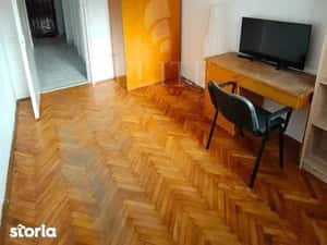 Apartament 2 camere în zona ION ANTONESCU — miniatura 5