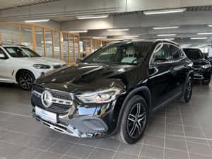 Mercedes-Benz GLA 180 SUV 2018 - 64.725 km — miniatura 4