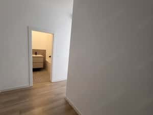 COMISION%. BLOC NOU in ORAS. Gradina proprie. Spatios — miniatura 5