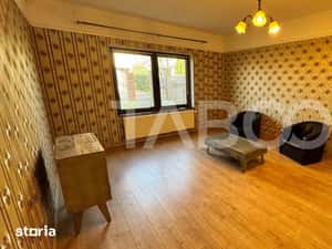 Apartamanet 3 camere de inchiriat mobilat utilat 100 mpu Tilisca — miniatura 4