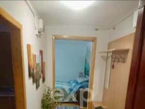 Garsoniera spatioasa de inchiriat in Centrul Vechi – 325 Euro/Luna — miniatura 3