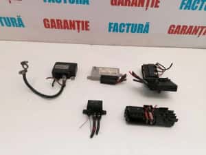 Panou siguranțe baterie încărcare w211 E class E220 2.2 diesel — miniatura 9