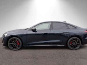 Audi A5 Berlină Diesel 204 cp, 12.900 km, 59.945 EUR — miniatura 5