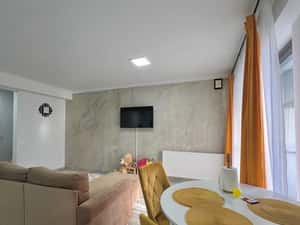 Apartament modern cu 2 camere semidecomandate, balcon si parcare! — miniatura 4