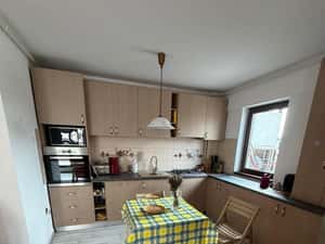 De închiriat – Apartament 3 camere — miniatura 5