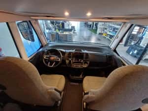 Hymer-Eriba Exsis-i 580 Autorulota integrata Hymer Exsis-I 580 — miniatura 7