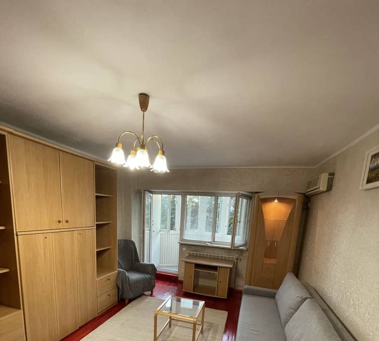 Inchiriere Garsoniera Piata Muncii - Bd. Decebal - Metrou Hurmuzachi — fotografie 1 din 6