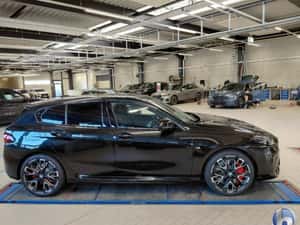 BMW 120 Hatchback 2025, 5.300 km, Automată — miniatura 2