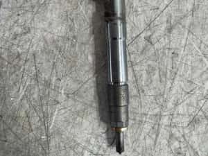 Dezmembrari Injector DACIA-RENAULT 1.5 dci cu adblue cod piesa 0445110800 — miniatura 6