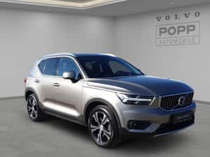 Volvo XC40 Hibrid 2021, 65.141 km, Automată