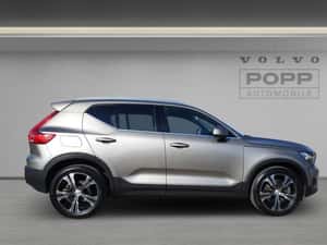Volvo XC40 Hibrid 2021, 65.141 km, Automată — miniatura 4