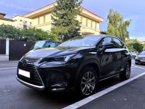 Lexus NX 300h 4x4 77500 km 2020 impecabil — miniatura 3